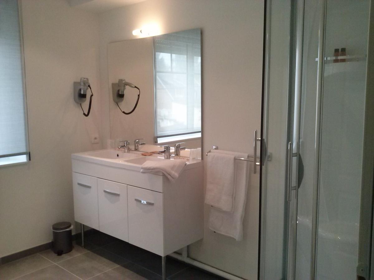 Logis - Hotel Restaurant Du Canard Hangest-sur-Somme Phòng bức ảnh