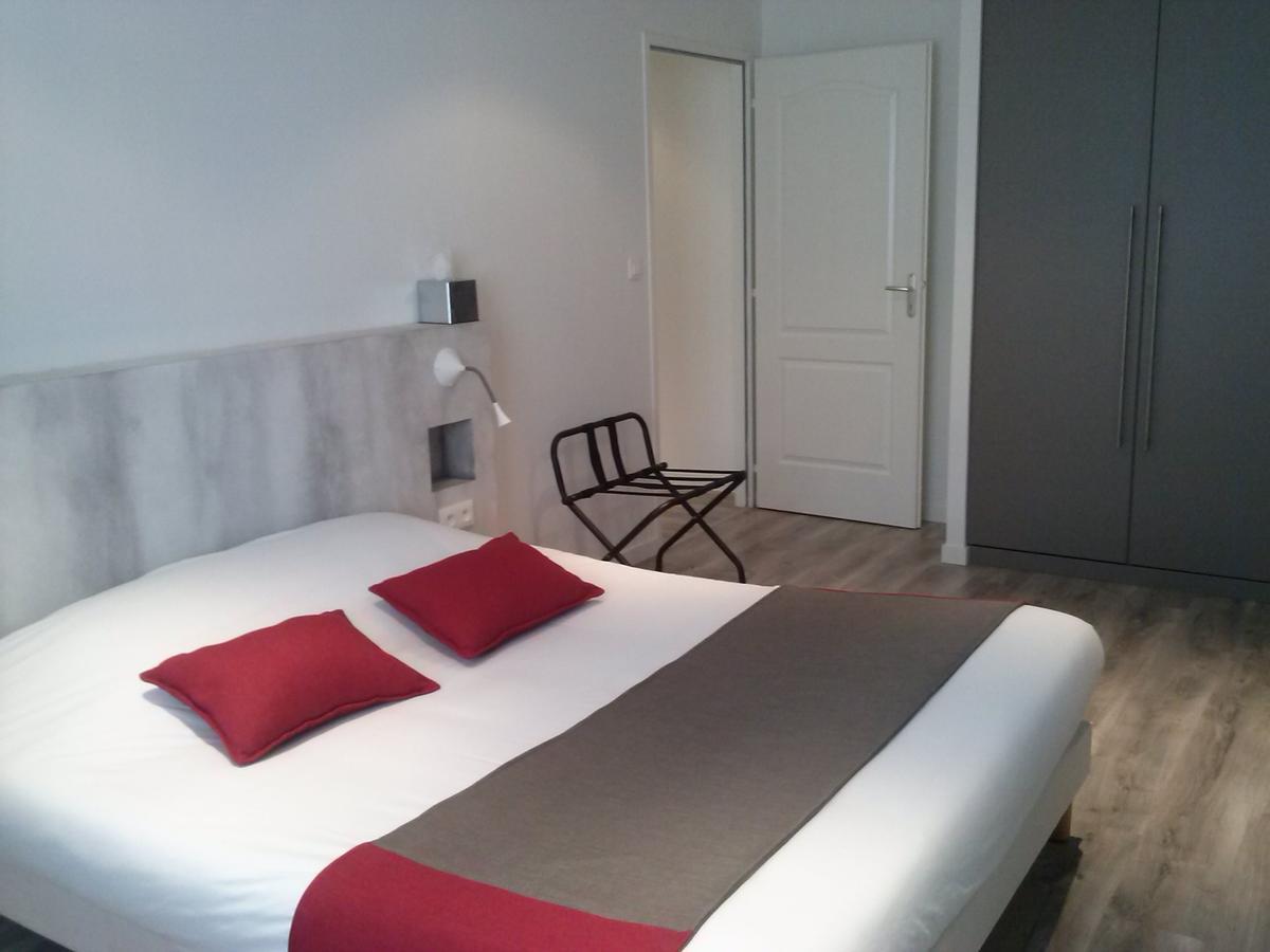 Logis - Hotel Restaurant Du Canard Hangest-sur-Somme Phòng bức ảnh